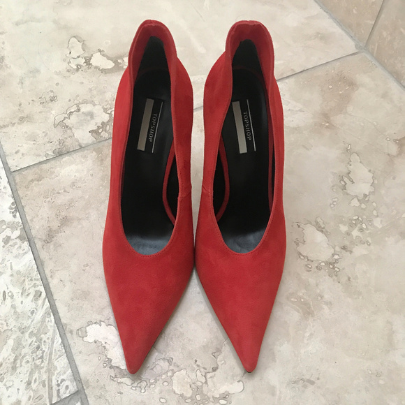 Topshop Gizzelle V Cut Pointed Toe Suede Red shoes - Picture 3 of 7